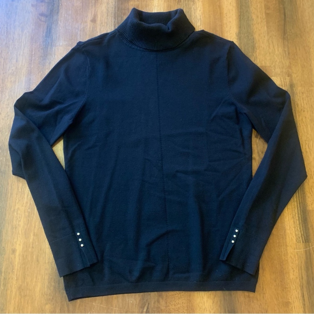 WHBM Turtleneck Sweater Black with Smooth Knit Detail at Wrist Classic Soft